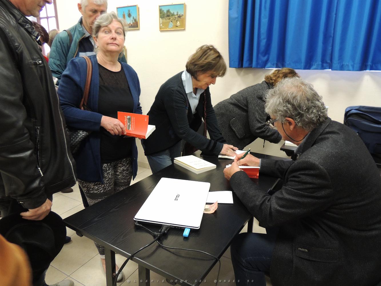 2019 04 20 TOULON  CONFERENCE DE HUBERT RIPOLL SUR L OUBLI POUR MEMOIRE (14).JPG -           